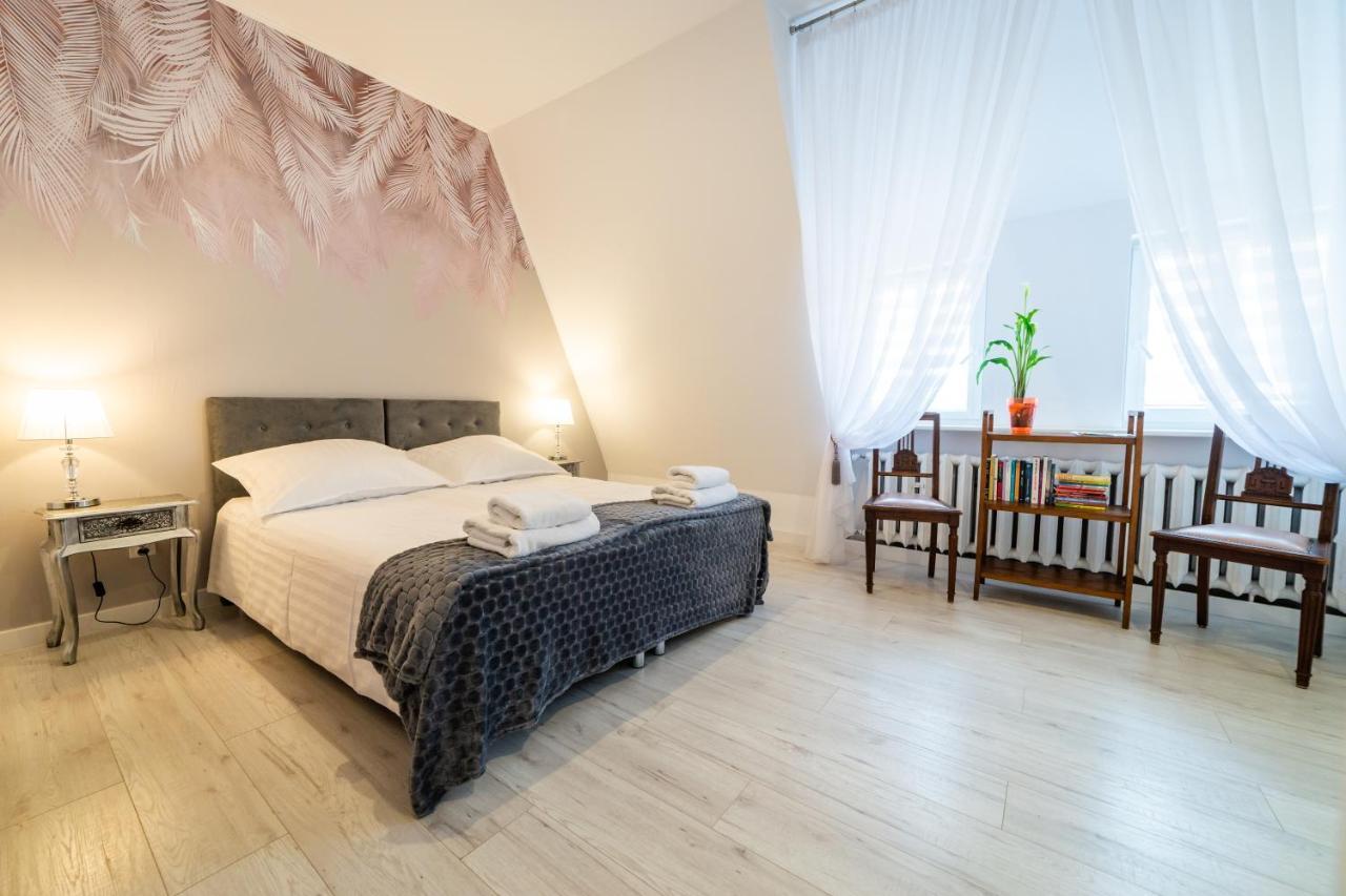 شقة Okno Na Ratusz - Apartament De Luxe W Centrum Mragowa مارونجوفو المظهر الخارجي الصورة